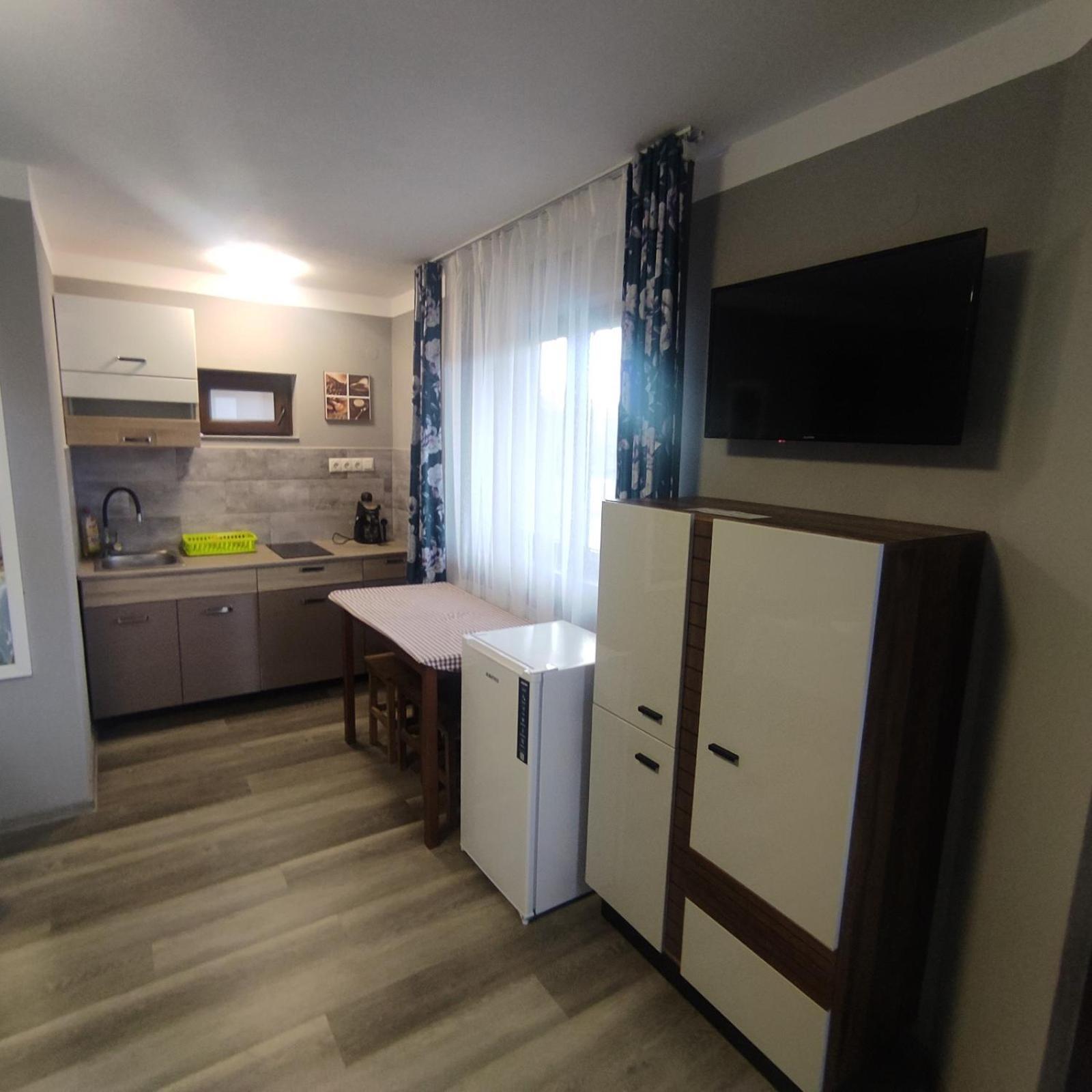 Kovacs Guesthouse Praid Luaran gambar