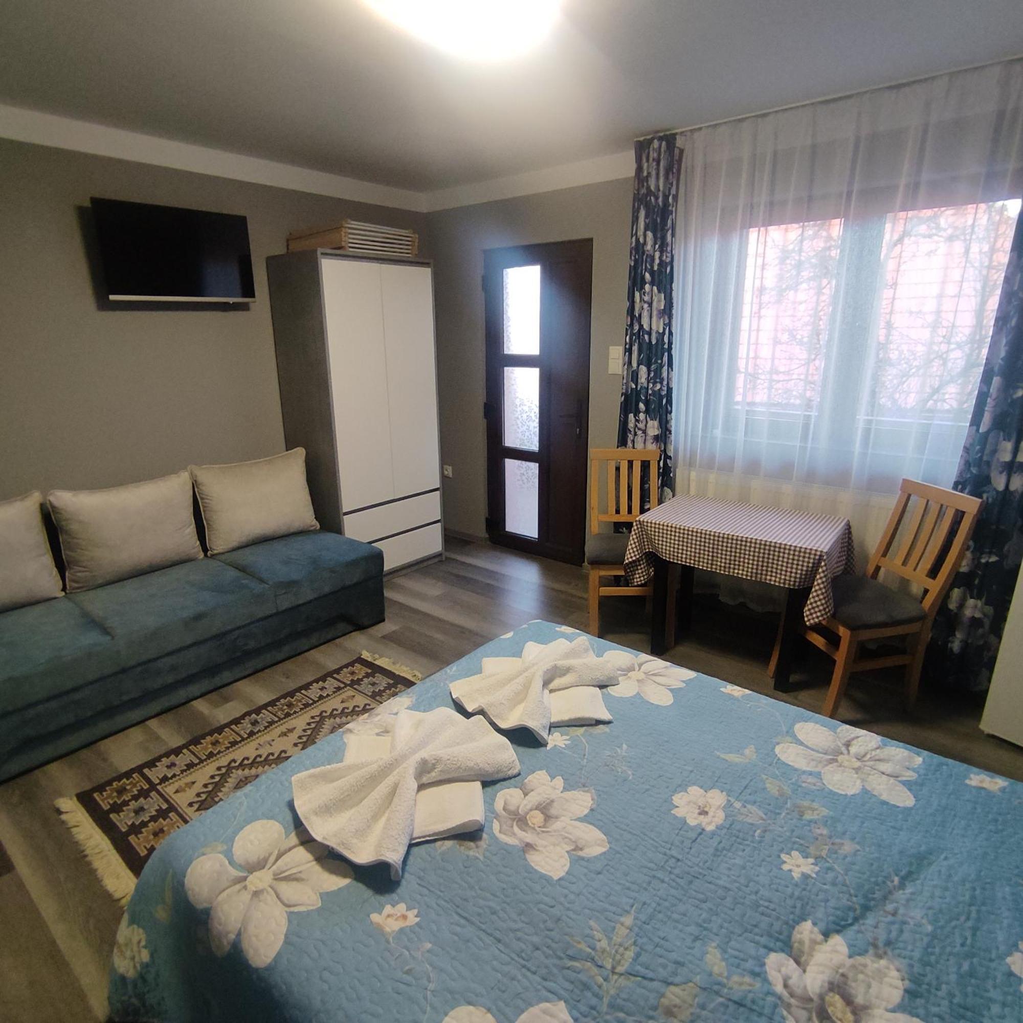 Kovacs Guesthouse Praid Luaran gambar
