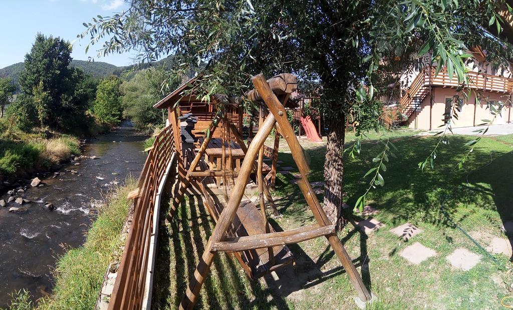 Kovacs Guesthouse Praid Luaran gambar