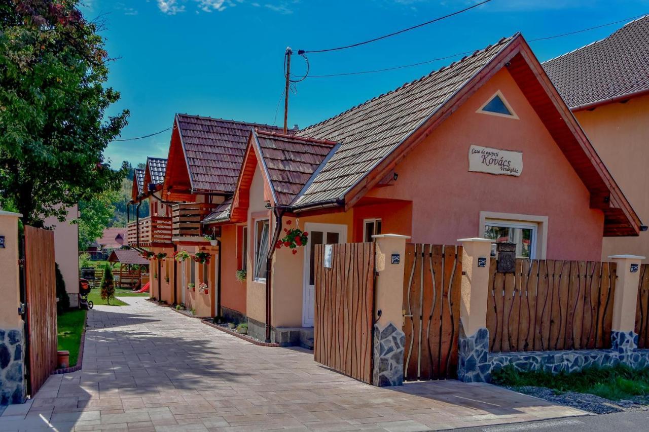 Kovacs Guesthouse Praid Luaran gambar
