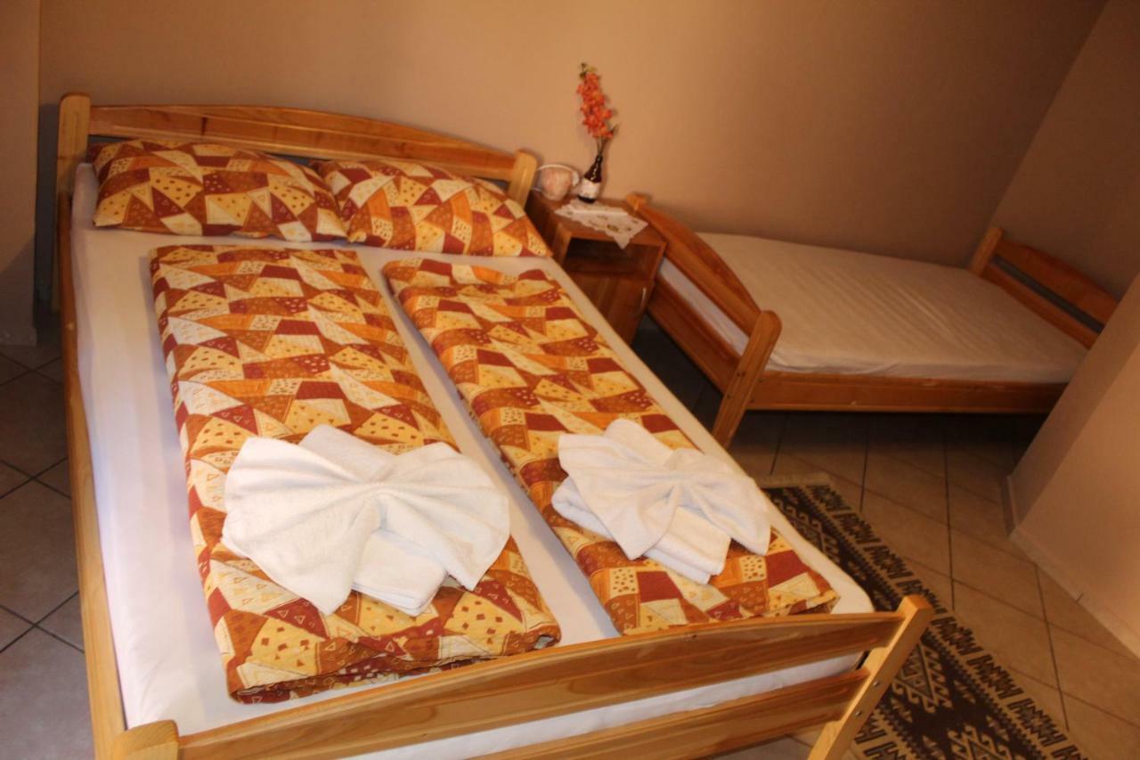 Kovacs Guesthouse Praid Luaran gambar