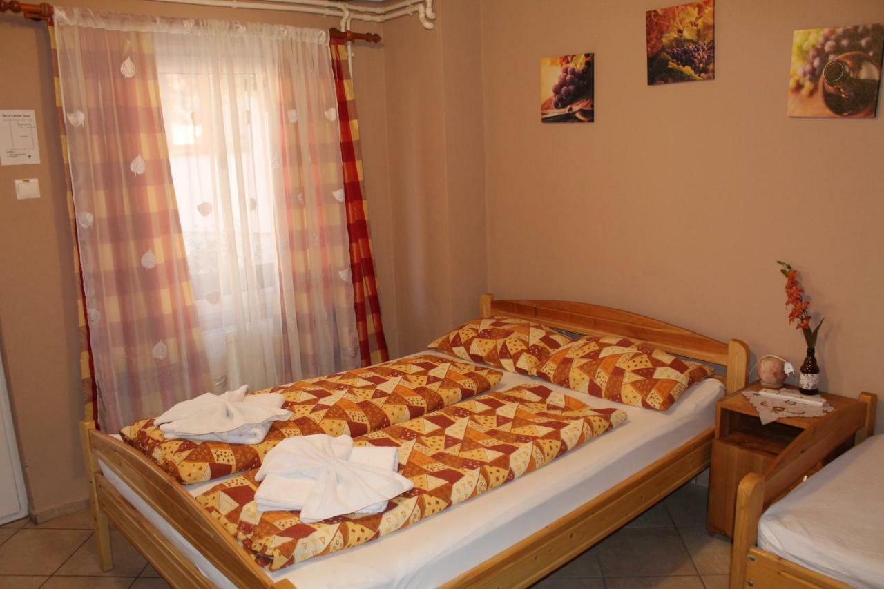 Kovacs Guesthouse Praid Luaran gambar